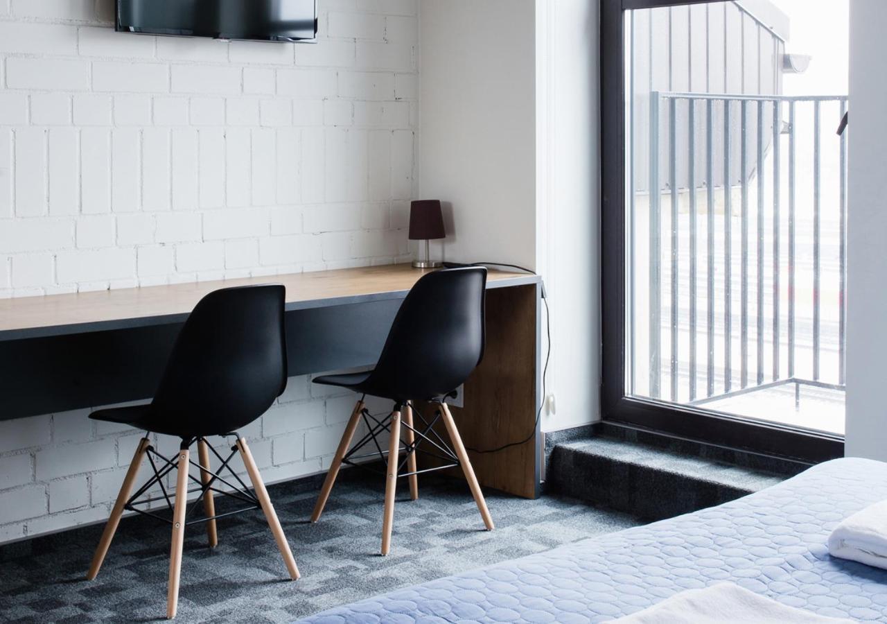 Self Check-In Hotel Railway Apartments Vilna Exterior foto